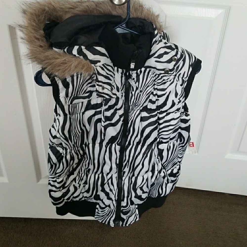 Hooded vest